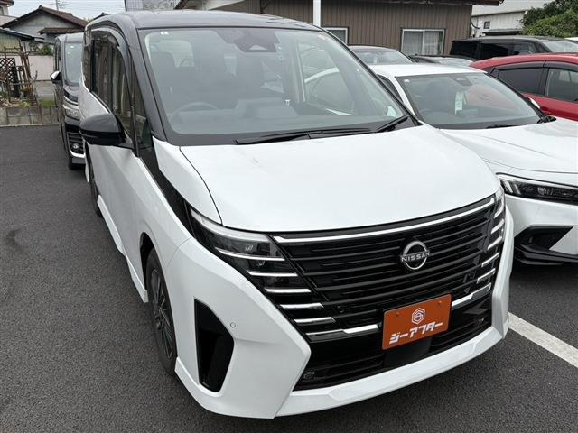 セレナ 1.4 e-POWER ハイウェイスターV 禁煙車 ワンオーナー 純正9インチナビ