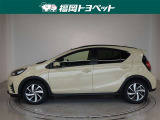 コンパクトなボディとゆとりある空間を両立させたハイブリッド、アクア クロスオーバーが入荷しました。