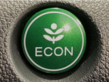 ★ECONスイッチ★ エコドライブを加速しよう!スイッチをONにすると、運転の仕方によるロスを抑え込み燃費をよくするようクルマが頑張ります(*^ー^*)燃費向上にチャレンジ♪
