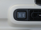 USB&HDMI差し込みあります。
