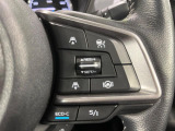 【全車速追従機能付クルーズコントロール】高速道路での長距離走行が楽に!!自動で速度を保つクルーズコントロールが、衝突軽減システムと連携し、前方の車両を感知して車間を保つように速度調節してくれます!!
