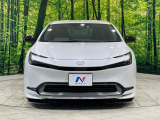 弊社では、全車『修復歴なし』のお車のみ取り扱っております。専任バイヤーによる厳選した仕入れの後、入庫後の車両チェックを行い、ネクステージが認定した高品質な中古車をご提供しております。