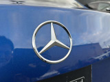メルセデス・ベンツの定める厳しい基準をクリアしたお車のみをご案内させて頂きます。ご納車前の整備は、当店指定工場で入念に行なわれます。正規ディーラーのメカニックがお客様のお車を徹底整備致します。