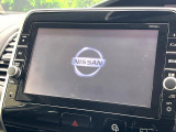 【メーカー純正ナビ】インテリアに溶け込むスタイリッシュな「専用設計」メーカーナビを装備♪視認性や操作性など基本性能にも優れ、より上質なカーライフをお楽しみいただけます。