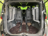 普段のお買い物や通勤、送迎等に十分な荷室スペースを確保しております。セカンドシートを倒すと、大きな荷物の積載も可能です♪