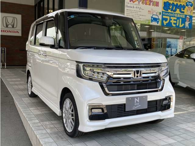 N-BOXカスタム L ターボ 4WD 