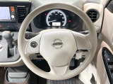 【ステアリングスイッチ】運転中、前方から目線をそらすことなく、オーディオ等の操作が可能な便利機能!安心&快適なドライブを演出してくれます♪