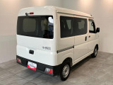 お客様にぴったりなおクルマをお選びいただけますように様々な展示車をご用意致しております!ダイハツの軽自動車だけではなく、他メーカー車やコンパクトカー・ミニバンなども数多く取り揃えております!