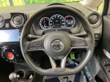 【ステアリングスイッチ】運転中、前方から目線をそらすことなく、オーディオ等の操作が可能な便利機能!安心&快適なドライブを演出してくれます♪