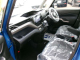 内外装共にクリーニング後に納車致します。