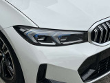 時を経ても深い魅力を放ち続けるBMW。より快適にお乗り頂くためにサポートプログラムをご用意しております。※認定中古車保証は登録日より最長4年間まで延長が可能です。