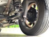お車を安心してお乗りいただく為には、足回りの定期点検が欠かせません。サービスサポート(有償保証)では無料点検もご提供しており、安心のカーライフをお過ごしいただけるサポート体制が整っています。