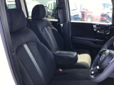 それぞれの分野のプロがお車の悩みや疑問に親身になって対応させていただきます。