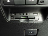 ETCゲートを使ってキャッシュレスで料金所を通過・スマートに時短出来ます。スマートICを乗降出来るのもメリットです!ETCカードはトヨタカードがおすすめ!