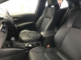 安心のカーライフを迎えて頂くに当たり、納車前点検整備は抜かり無く整備を行わせて頂きます。