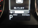 たとえばダイハツのお店にある、たくさんのスマアシ搭載車は、正常に作動する事をしっかり確認します。