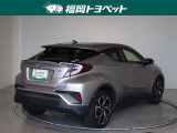 色は精悍なメタルストリームメタリックです。