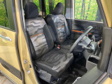 運転席シート廻りは使用感も少なく、良好な状態となっています。丁寧に使われていたことがよくわかりますね。