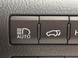 【パワーバックドア】スマートキーや運転席のボタンを押すだけでリアゲートが自動で開閉します!荷物を持っている時や、高い位置にあるバックドアを閉める際に便利な機能です♪