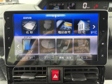 【フルセグ】地上デジタルテレビ放送サービスをハイビジョン画質で視聴したり、データ放送を受信したりすることができます。