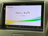 【ナビゲーション】目的地までしっかり案内してくれる使いやすいナビ。Bluetooth接続すればお持ちのスマホやMP3プレイヤーの音楽を再生可能!毎日の運転がさらに楽しくなります!!