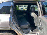 メルセデス・ベンツの定める厳しい基準をクリアしたお車のみをご案内させて頂きます。納車前整備はメーカー規定に基づき当店3Fの指定工場で入念に行なわれます。熟練のメカニックがお客様のお車を整備致します。