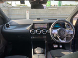 時間や距離的な都合で実車をご覧になれないお客様、ご安心下さい。私共がお客様の目の代わりとなって、お車を確認させて頂きます。詳細の写真を撮影しメール等でお送りさせて頂きます。お気軽にお申し付け下さい。