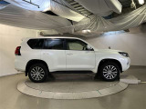 当社でご購入頂いた全ての車両はご納車前、エンジンオイル交換・ワイパーゴム・ブレーキ点検・調整・その他確認の上ご納車いたします。