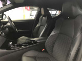 安心のカーライフを迎えて頂くに当たり、納車前点検整備は抜かり無く整備を行わせて頂きます。