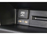 シガーソケットが付いているので、車から電源を取ることが出来ます!