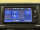 Bluetooth対応、CD再生機能付き。お好きな音楽を聴きながらのドライブは楽しいですよね〜♪