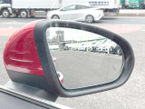 ●ブラインドアシストセンサー:視角からの車を感知し、ドライバーが車線変更を行う際に、警告音と共に注意を促してくれる安全支援機能です!