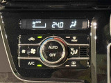 車内空調は&rdquo;AUTOエアコン&rdquo;にお任せ。運転に集中出来ますよ!