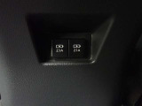USB(Type-C)付き。スマートフォンやタブレットの充電に!