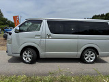 TOYOTA純正17インチアルミホイール!グッドイヤーホワイトレター!ロングスーパーGL!ディーゼル!イージーロック有!
