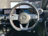 握りやすいハンドルの形状をしておりますので、お客様の運転をサポートしてくれます!