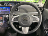 【ステアリングスイッチ】運転中、前方から目線をそらすことなく、オーディオ等の操作が可能な便利機能!安心&快適なドライブを演出してくれます♪