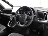 運転席廻りです。