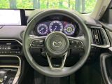 【純正革巻きステアリング】上質な革を使用することで、手にしっかり馴染みとても運転しやすいハンドルです♪