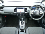 ●『元試乗車』です。この車は、当社(新車ディーラー)で試乗や業務で使用していました。そのため年式が新しく、車検が長く残っています。元試乗車は人気がございます。