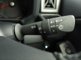 当社は購入後のアフターケアを大切にしております。納車後、1ヶ月無料点検、半年ごとにあんしん点検、12ヶ月法定点検の誘致をします。また車検までの点検をセットにした『ワンダフルパスポート』を販売中です。