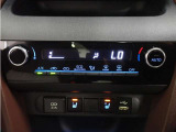 オートエアコンで夏も冬も快適な車内空間を。
