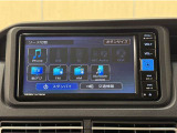 Bluetooth対応、CD/DVD再生機能付き。お好きな音楽を聴きながらのドライブは楽しいですよね〜♪