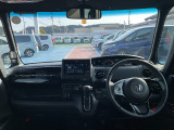 死角のすくない運転席で今まで運転がより安全運転に!!!!