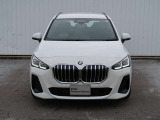 BMW正規ディーラーとして厳選された認定中古車を展示しております。