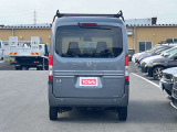 外部査定機関にて車両の鑑定を行っております。外部の第三者機関AISによる厳しい検査で車両を細かくチェックしております。安心して当店の車両をお選び下さい。鑑定書の発行をしております。