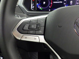 Travel Assist。設定した速度を上限に自動で加減速し、一定の車間距離,およ走行レーンを保つことでロングドライブの疲労を軽減します。