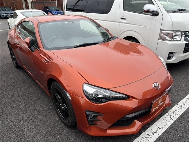86 2.0 G 禁煙車 6MT 純正ナビ フルセグTV