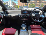 時間や距離的な都合で実車をご覧になれないお客様、ご安心下さい。私共がお客様の目の代わりとなって、お車を確認させて頂きます。詳細の写真を撮影しメール等でお送りさせて頂きます。お気軽にお申し付け下さい。