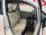 運転席広々